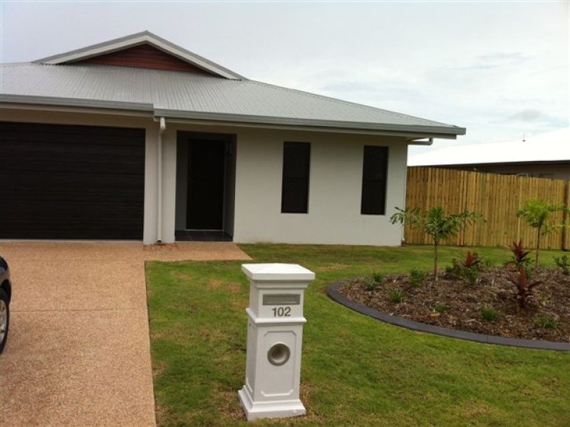 102 Daintree Drive, Bushland Beach, QLD 4818