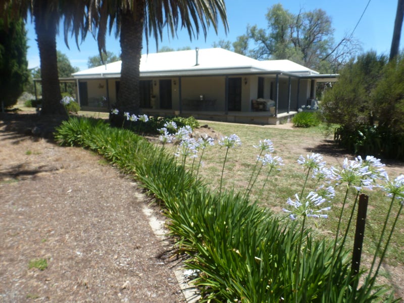 182 HOPEFIELD LANE, Boorowa, NSW 2586 Property Details