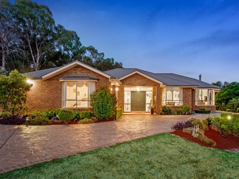 168 Memorial Drive, Plenty, Vic 3090 Property Details