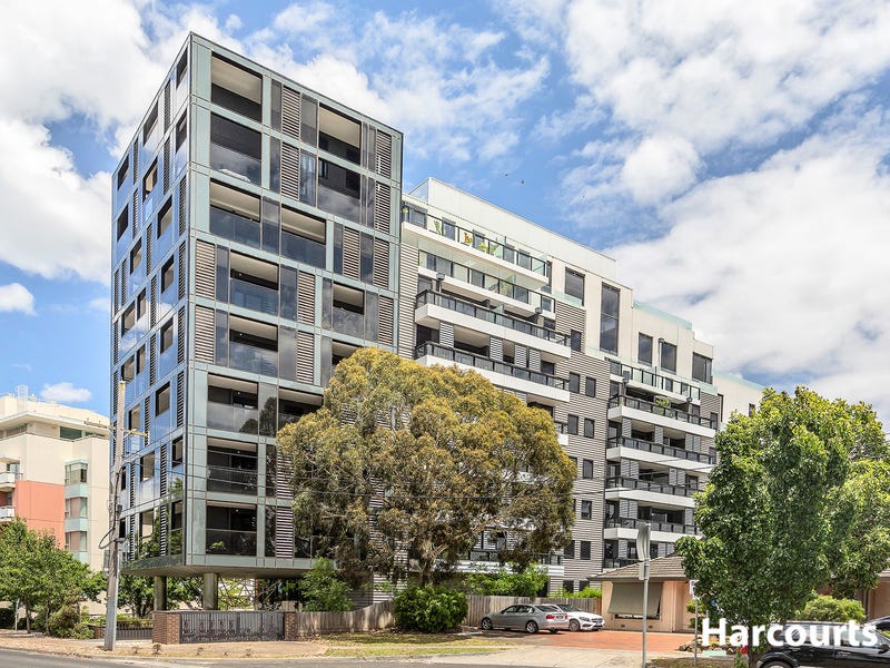 303/5 Sovereign Point Court, Doncaster, Vic 3108 - Property Details