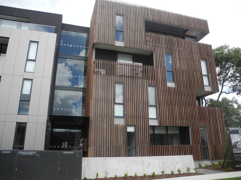 2 Queen Street, Blackburn, VIC 3130