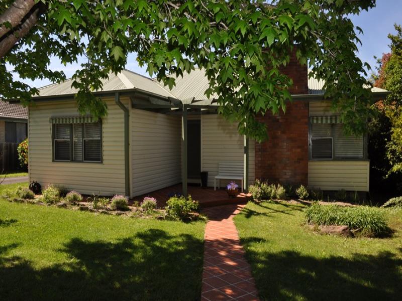 22 Alfred Street, Mittagong, NSW 2575 Property Details