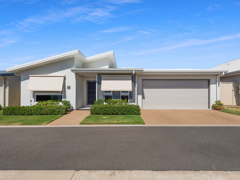 Palm Lake Bargara Retirement Village at 39 Wearing Road