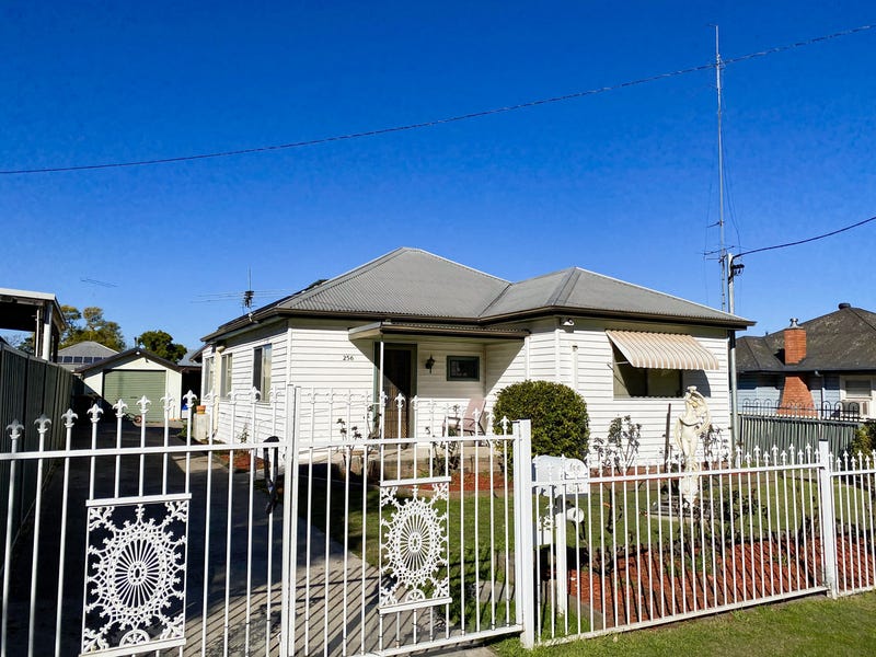 Houses for Rent in Cessnock, NSW 2325