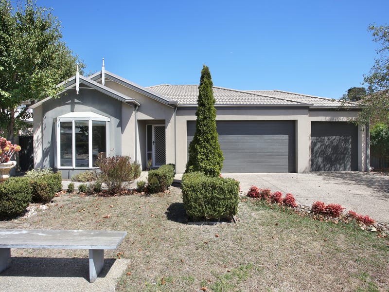 12 Botanic Drive, Pakenham, VIC 3810
