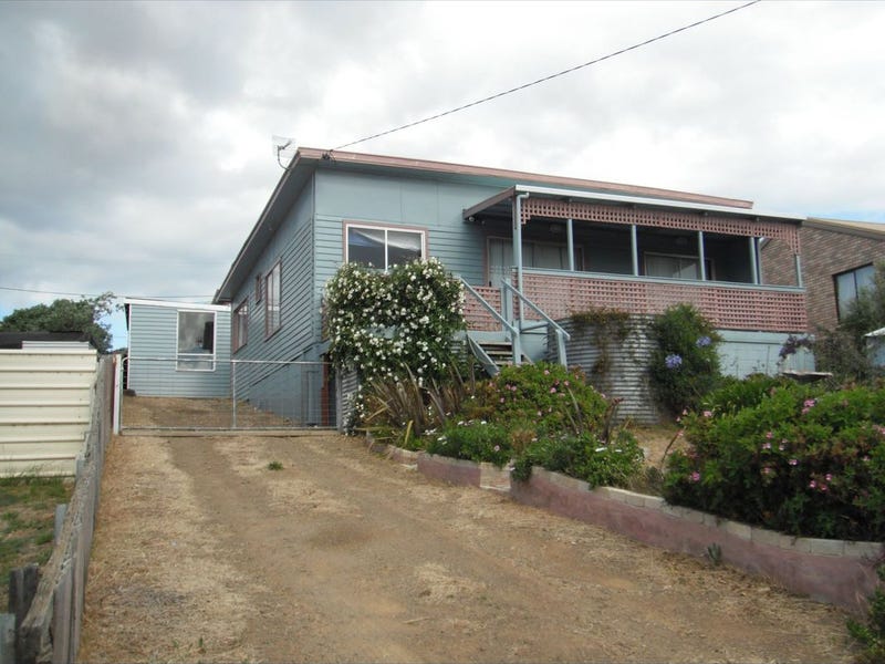 10 Myrica Street, Primrose Sands, TAS 7173