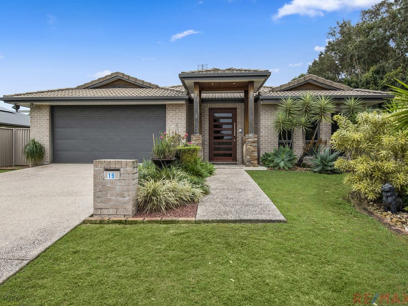 3 Bedroom Houses for Sale in Caloundra, QLD 4551 Pg. 7