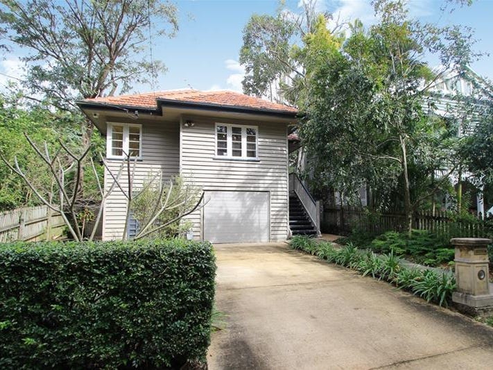 10 Moulton Street, Ashgrove, QLD 4060