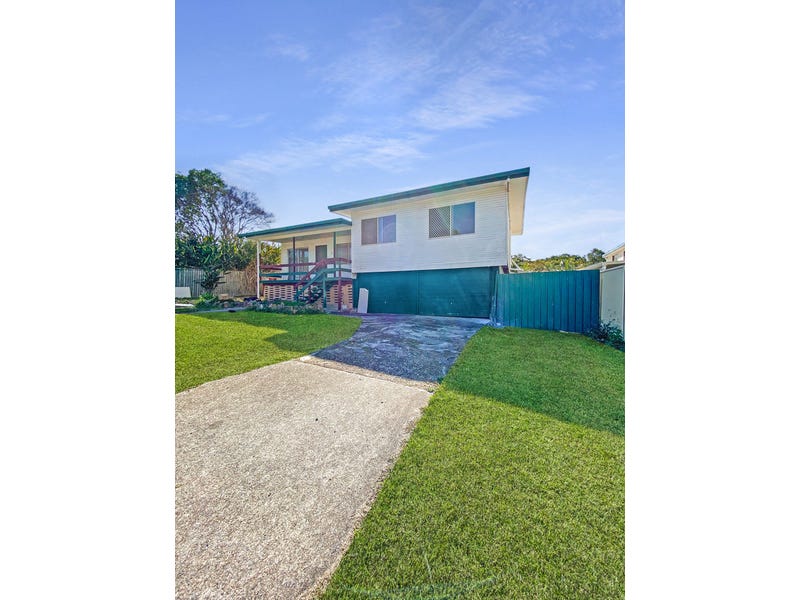 4 Whitey Street, Woodridge, Qld 4114 House for Rent