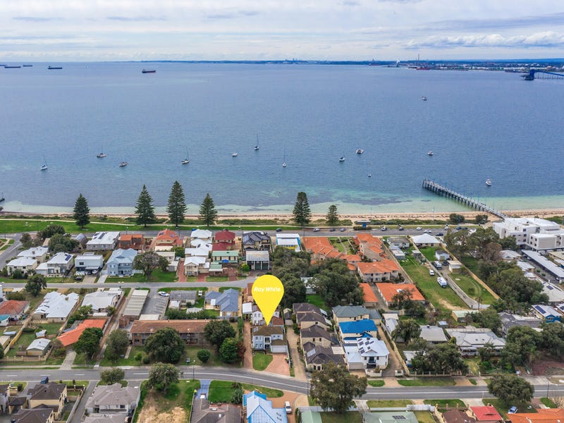 1/16 Harrison St, Rockingham, WA 6168 Property Details