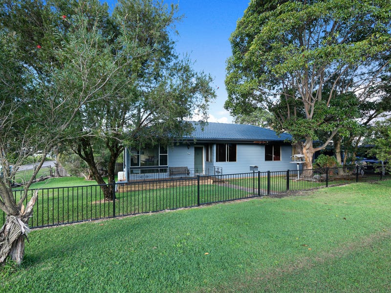 Houses for Sale in Belmont North, NSW 2280