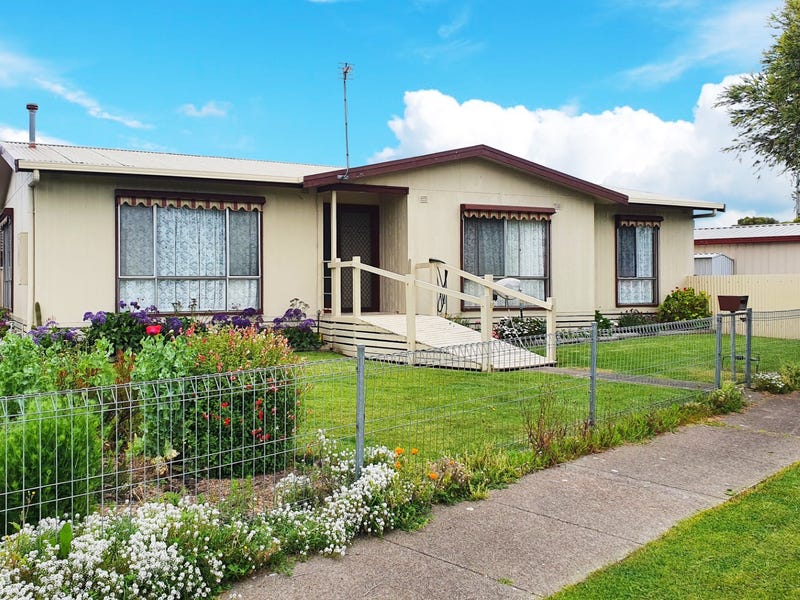 15 Stewart Street, Portland, Vic 3305 - Property Details