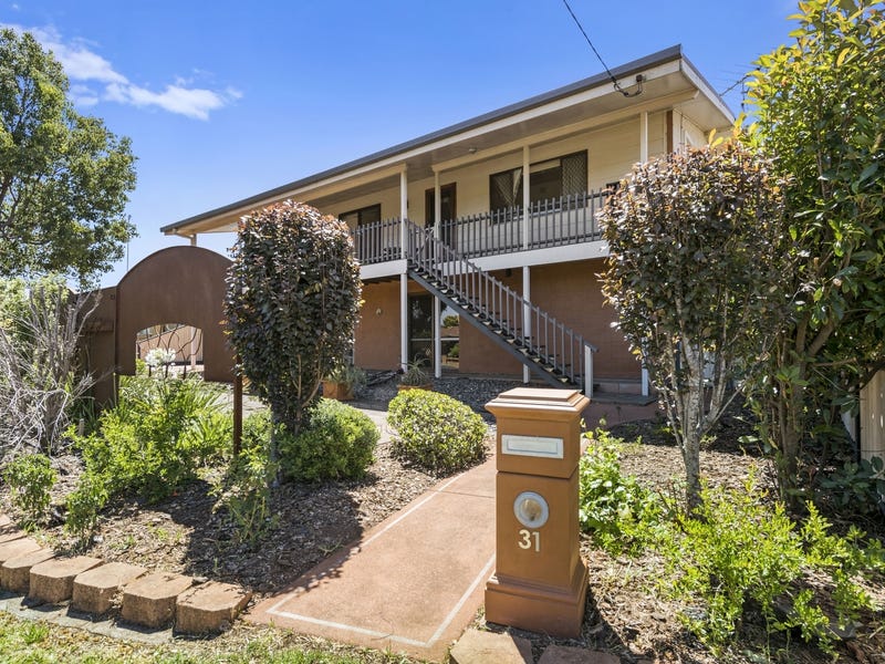 31 Gloucester Crescent, Darling Heights, Qld 4350 House for Sale