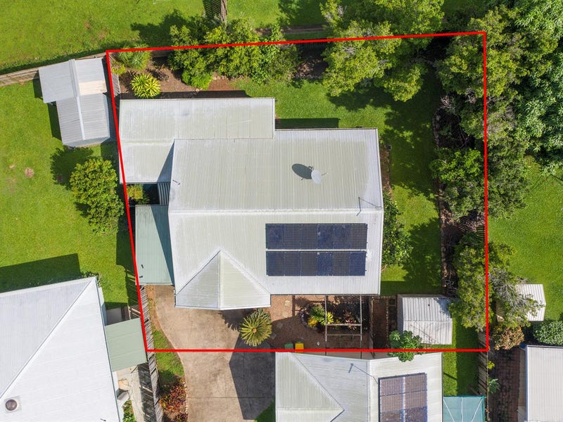 2/130 Robert Road, Bentley Park, Qld 4869 Duplex/Semidetached for