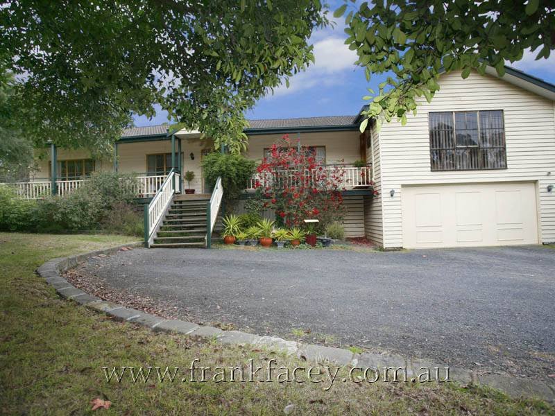 1 Gardiner Street, Berwick, Vic 3806 Property Details