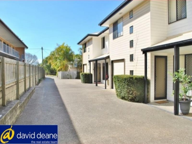 4/7 Slater Avenue, Lawnton, QLD 4501