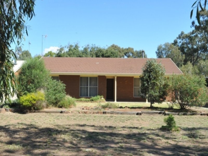 Property 107303080, Goornong, Vic 3557 Property Details