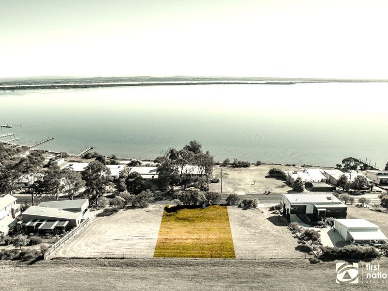 180 Bay Road, Eagle Point, Vic 3878