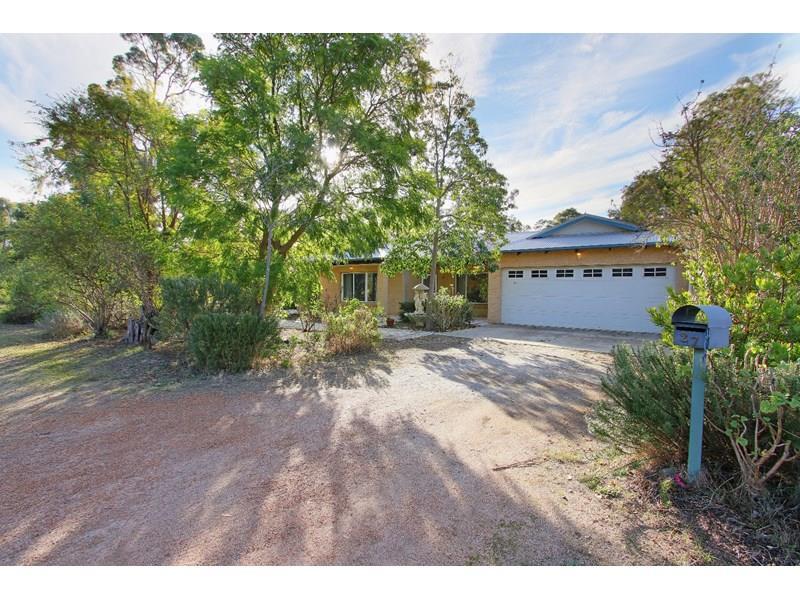 27 Tottenham Street, Chidlow, WA 6556