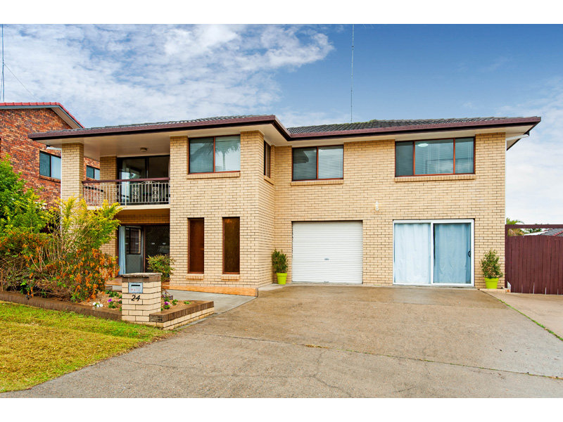 24 Brochet Street, Mansfield, Qld 4122 Property Details