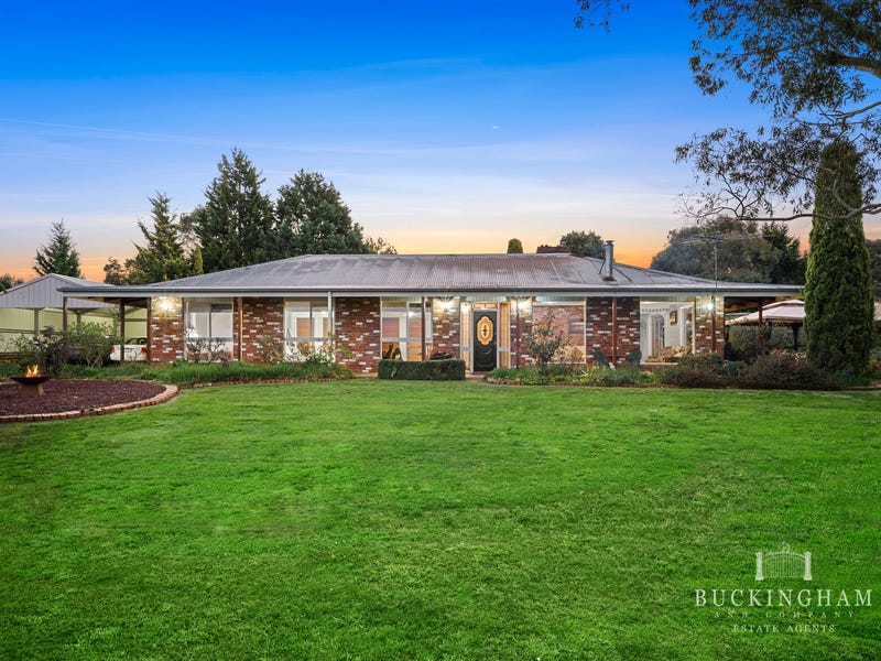 Houses for Sale in Eden Park, VIC 3757