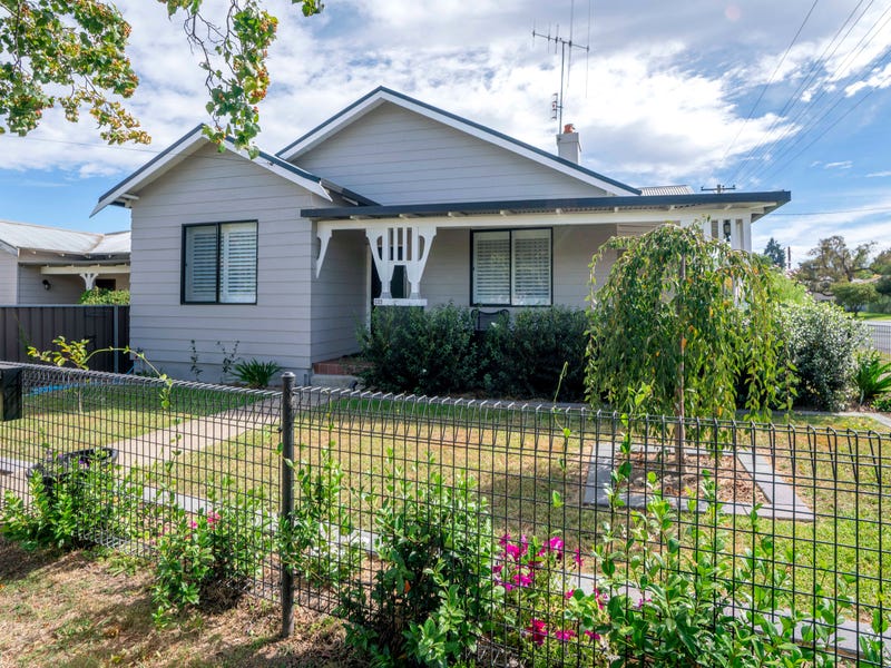 49 Icely Road, Orange, NSW 2800 House for Sale