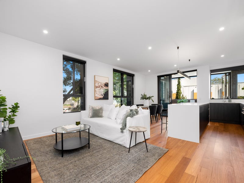 205/121 Clarence Road, Indooroopilly, Qld 4068 - Property Details