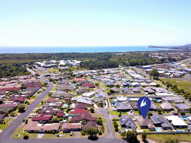 19 Massie Crescent, Tuncurry, NSW 2428 House for Sale