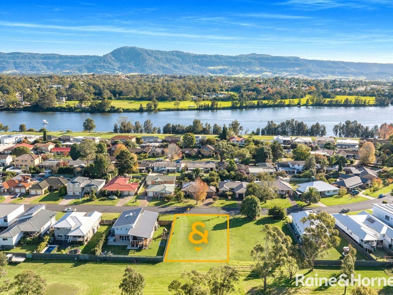 48 Lyrebird Drive, Nowra, NSW 2541