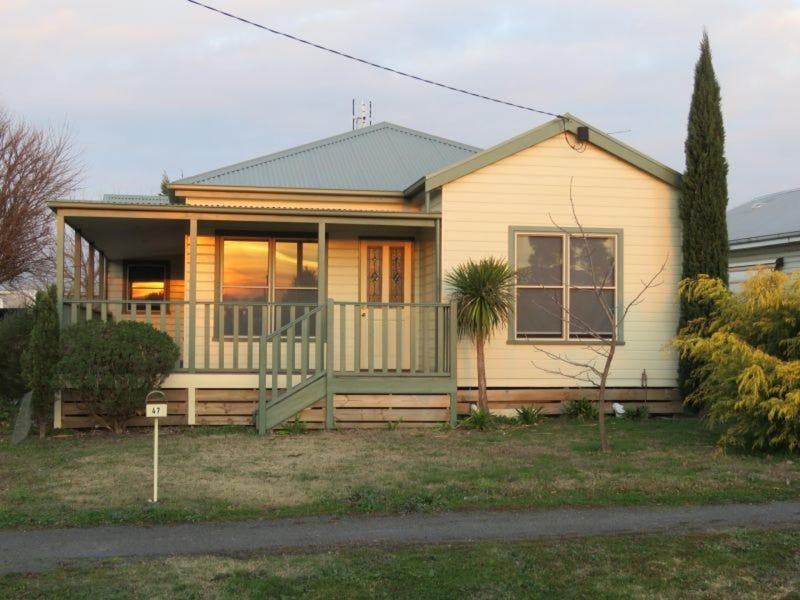 47 Service Street, Clunes, VIC 3370