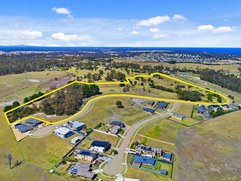 Real Estate & Property for Sale in Lakes Entrance, VIC 3909