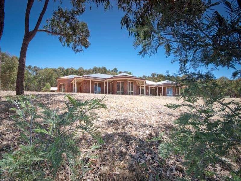 66 Hunters Lane, Drummond, Vic 3461 Property Details