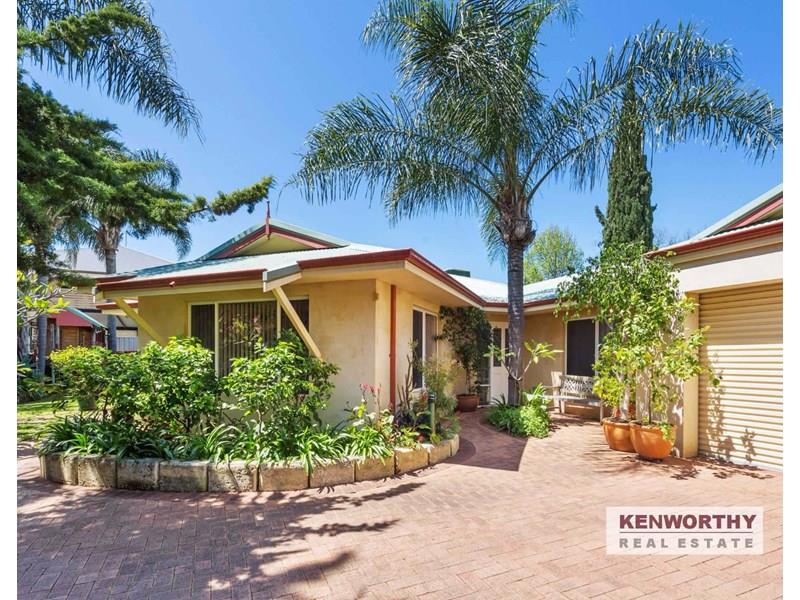 10 Clydesdale Street, Alfred Cove, WA 6154