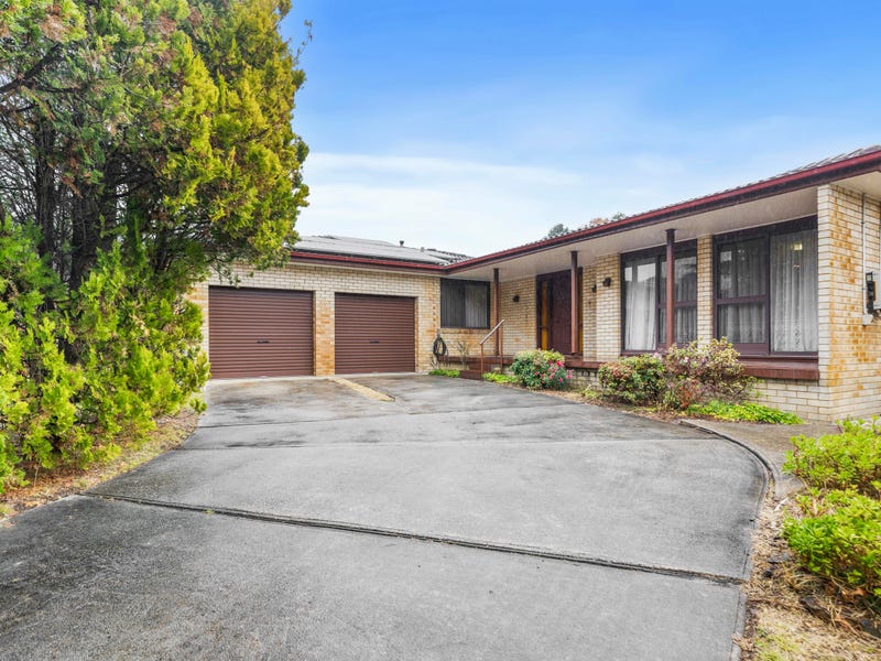 20 Curtin Place, Lithgow, NSW 2790 House for Sale