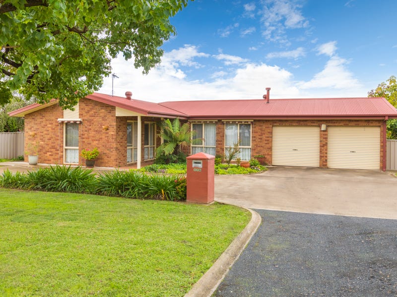 170 Capper Street, Tumut, NSW 2720