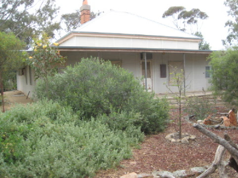 6 Hawk Cres, Port Broughton, SA 5522