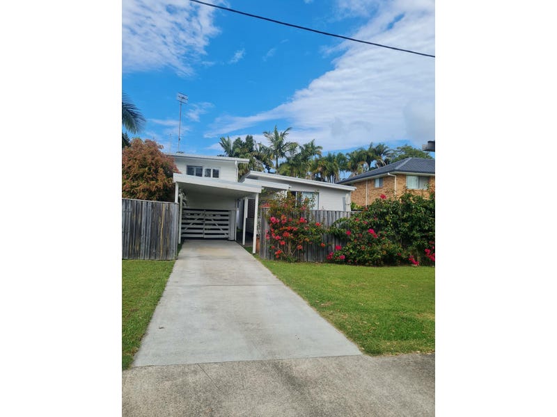 57 Gympie St, Tewantin, Qld 4565 Unit for Rent
