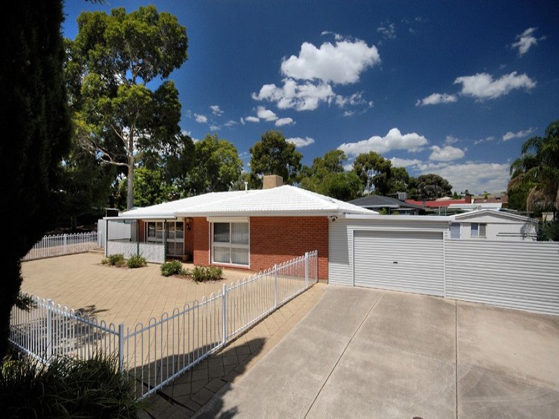 15 Illyarrie Avenue, Surrey Downs, SA 5126