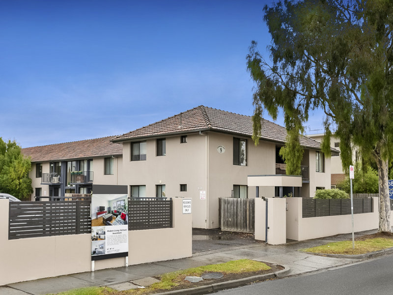 4/9 Churchill Avenue, Maidstone, Vic 3012 Property Details