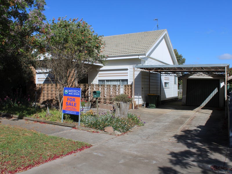 7 Madden Street South, Kaniva, Vic 3419 Property Details