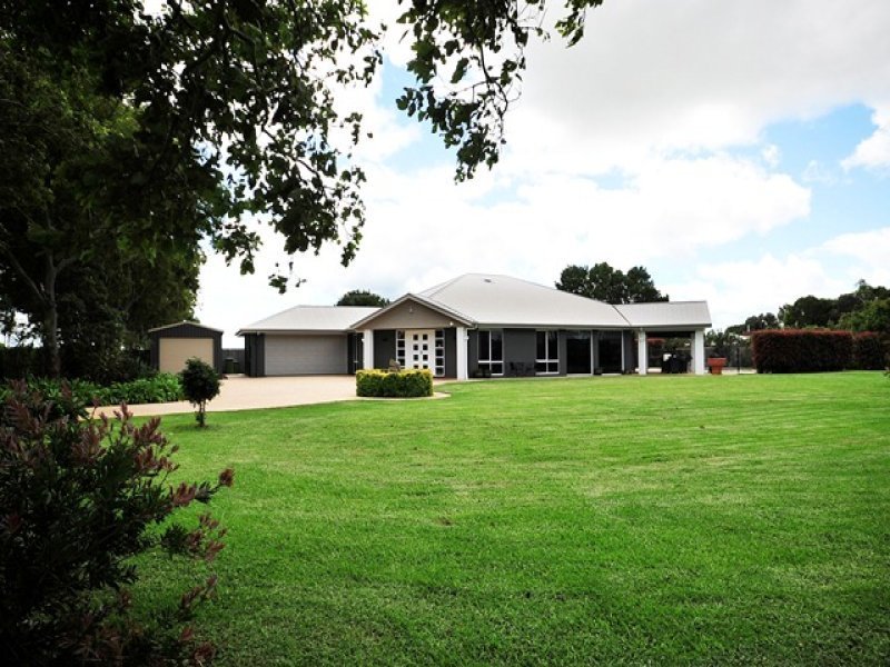 45 Mitchell Road, Highfields, Qld 4352 Property Details