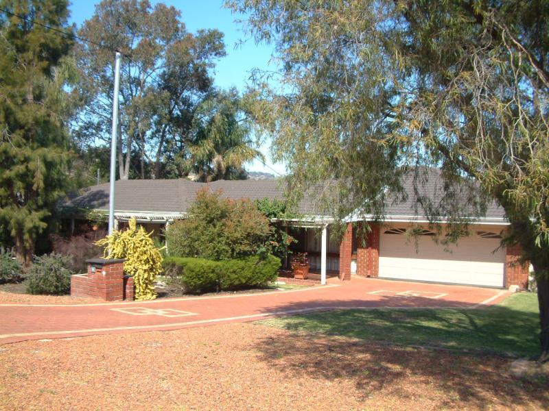 Sold Property Prices & Auction Results in Helena Valley, WA 6056 (+1