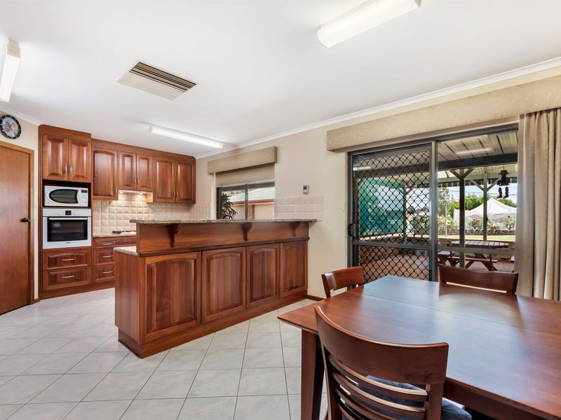 174 Target Hill Road, Greenwith, SA 5125 - Property Details