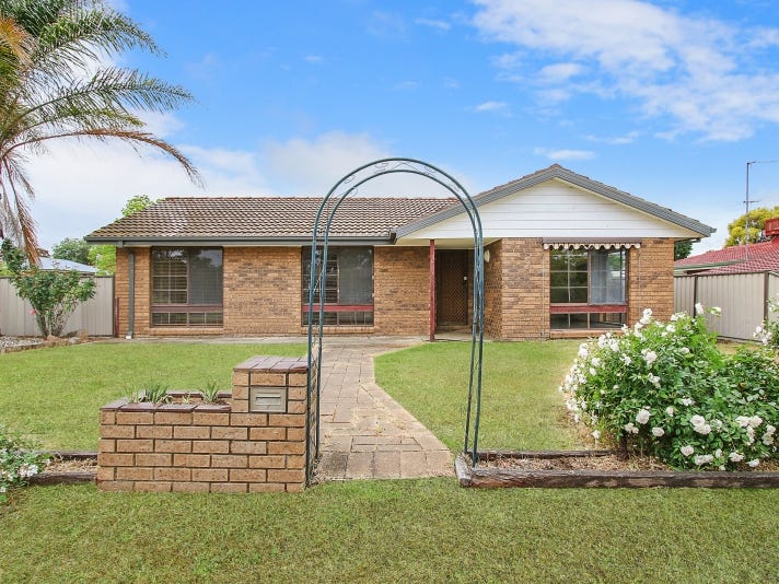 12 Jackling Drive, Lavington, NSW 2641 - realestate.com.au