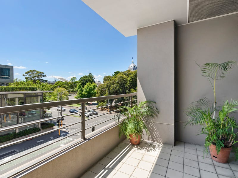 34/1 Queensberry Street, Carlton, Vic 3053 - Property Details