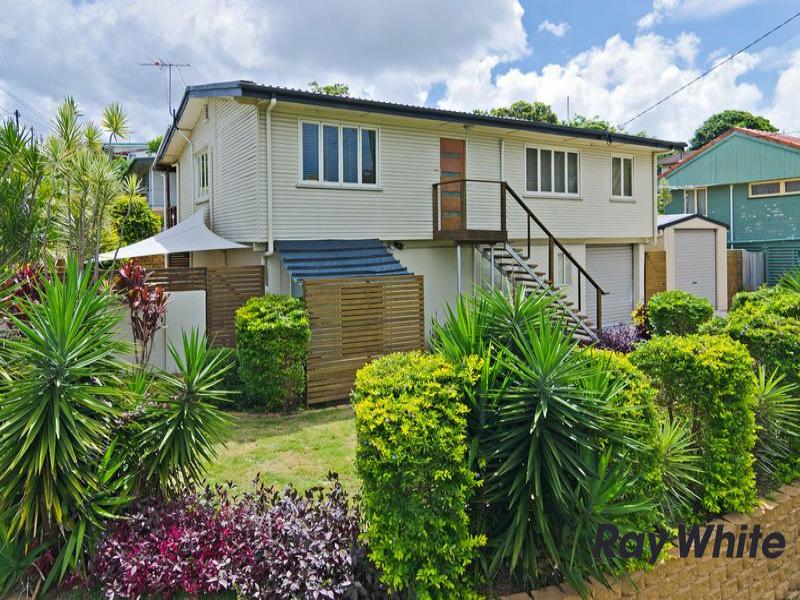 2 Winton Street, Stafford Heights, QLD 4053