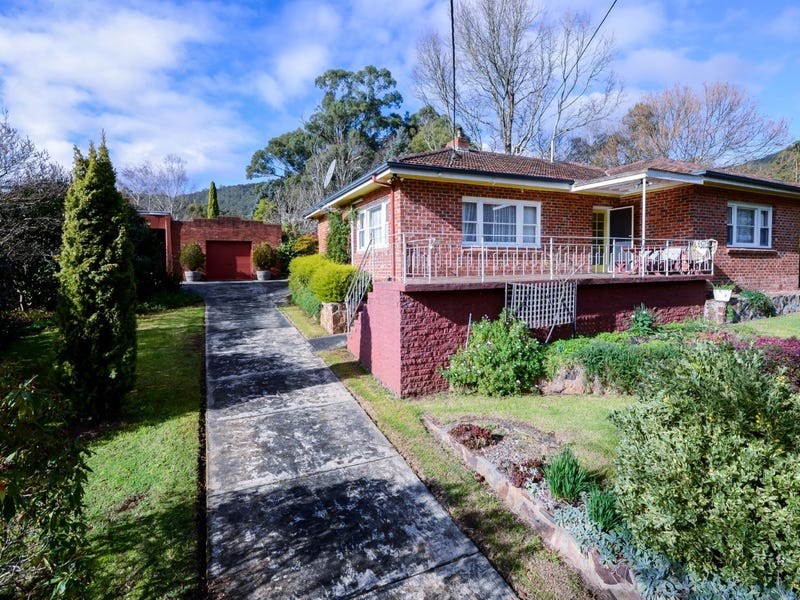 13 Clarke Avenue, Warburton, Vic 3799