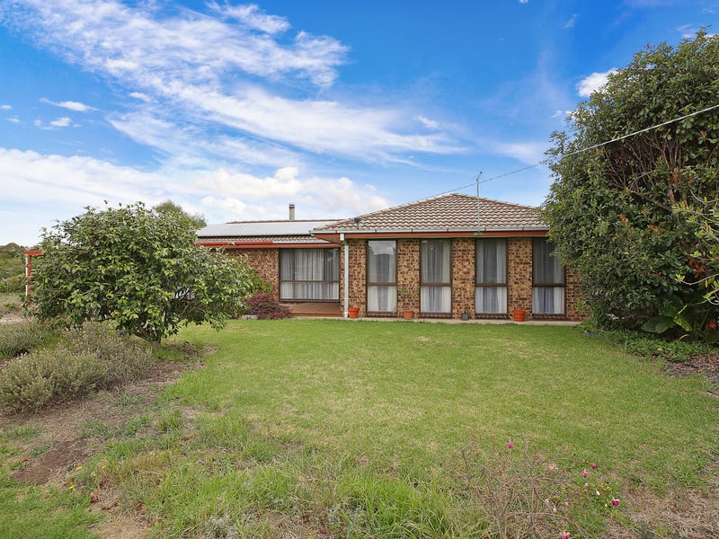 13 Logan Street, Derrinallum, Vic 3325 Property Details