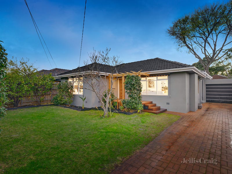 5 Tenham Grove, Cheltenham, Vic 3192 Property Details