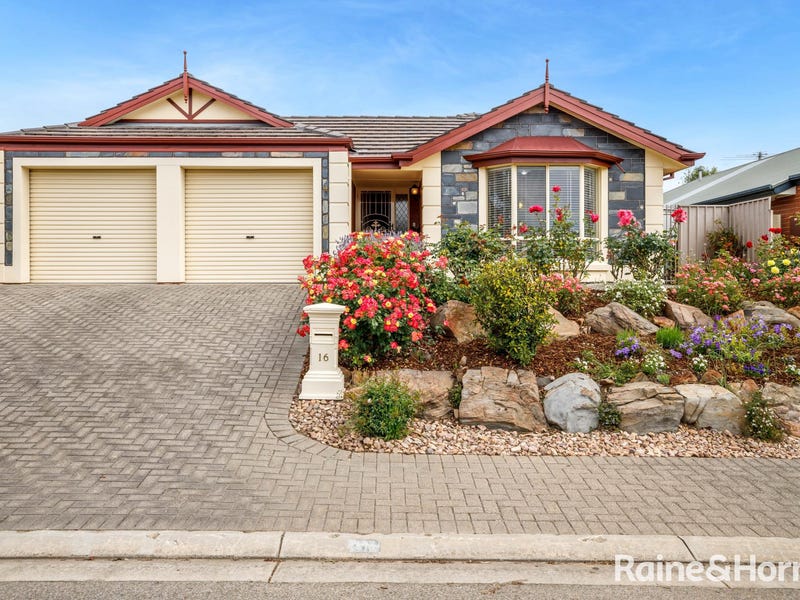 16 Court, Woodcroft, SA 5162